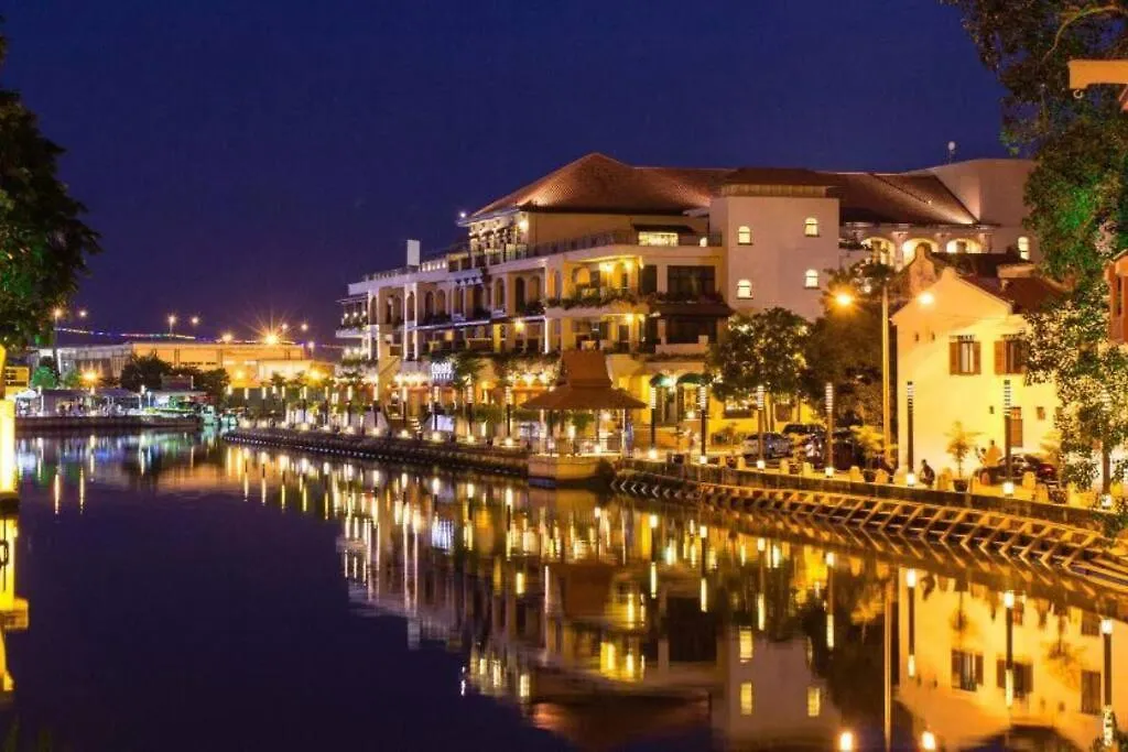Mahkota Crown Haven Apartment, Near A'Farmosa & Jonker Malacca Apartment